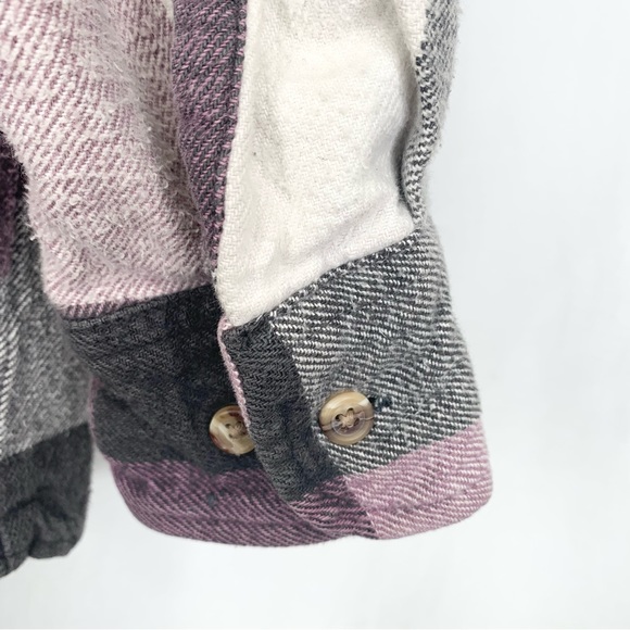 WEEDS Grey Purple Cream Flannel Women’s Size Large Excellent PreOwned Condition - Picture 6 of 7